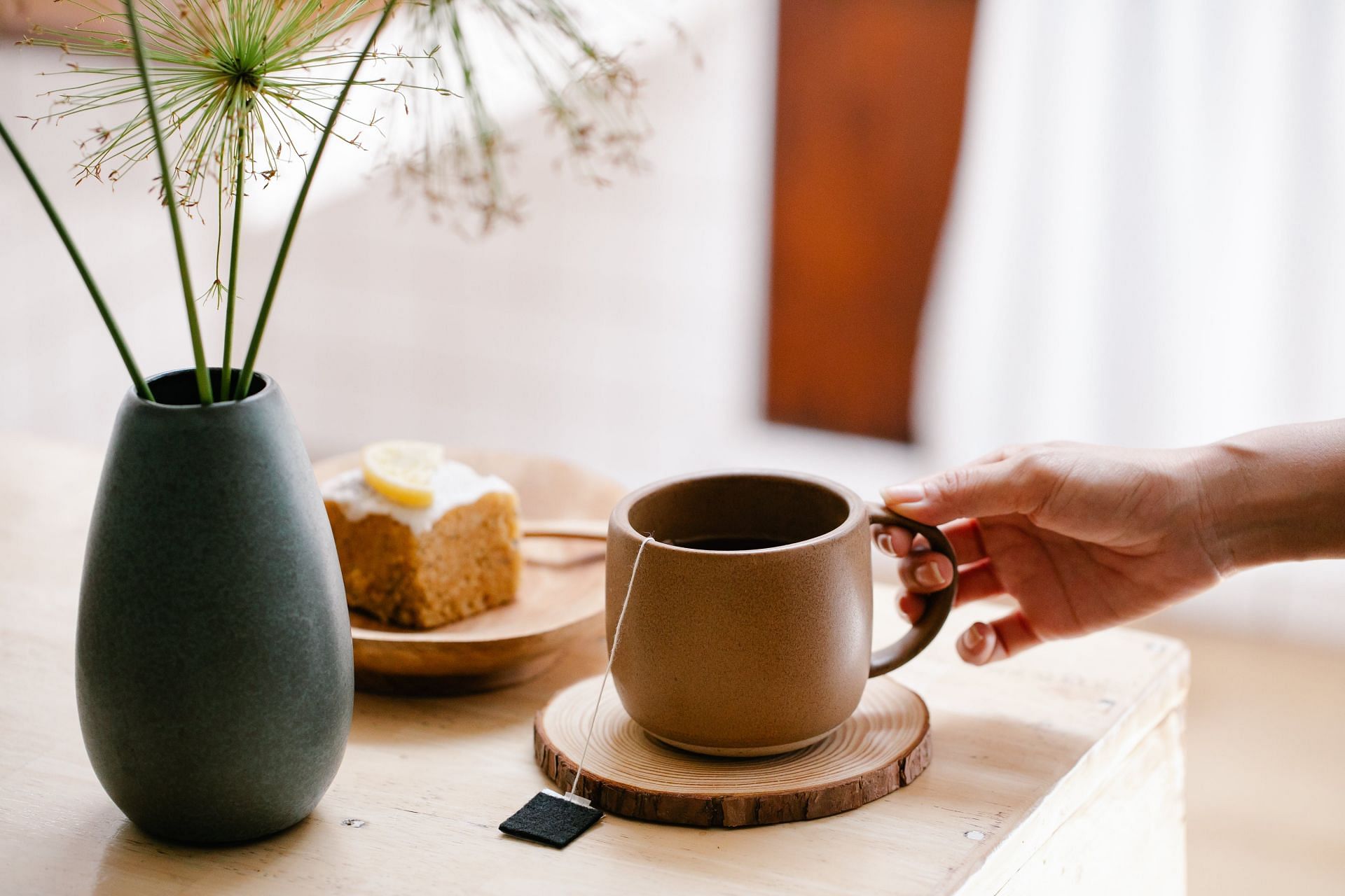 Disadvantages of caffeine and breastfeeding (image sourced via Pexels / Photo by Anna)